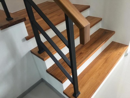 Les avantages d'un escalier en acier pour votre int&eacute;rieur